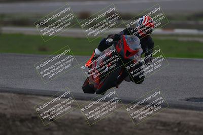 media/Nov-30-2025-TrackDaz (Sun) [[d8b22663df]]/B Group/Session 2 (Sunset)/